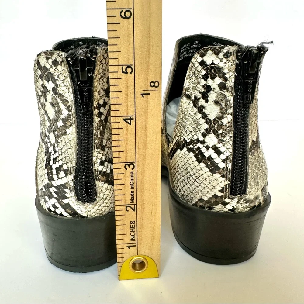 Steve Madden 8 Laramie Snakeskin Ankle Booties Side Cut Out Boots Almond Toe - Picture 6 of 10